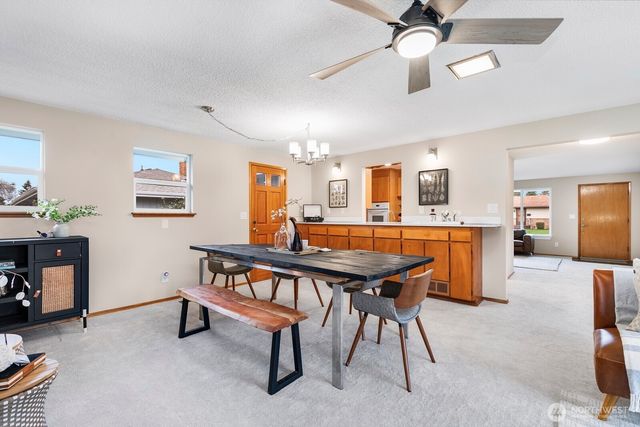 3735 NE 10th Lane, Renton, WA 98056