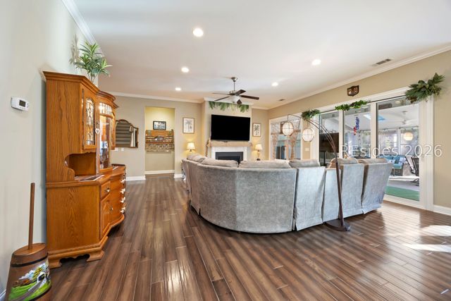 398 Lake Bluff Dr, Bluffton, SC 29910