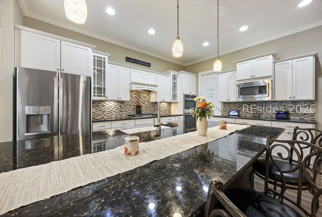 398 Lake Bluff Dr, Bluffton, SC 29910