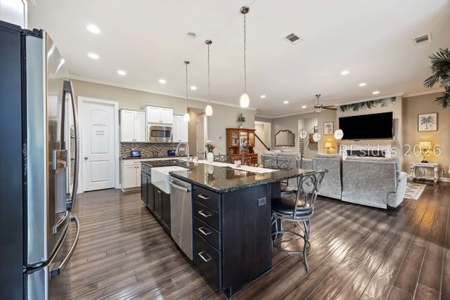 398 Lake Bluff Dr, Bluffton, SC 29910