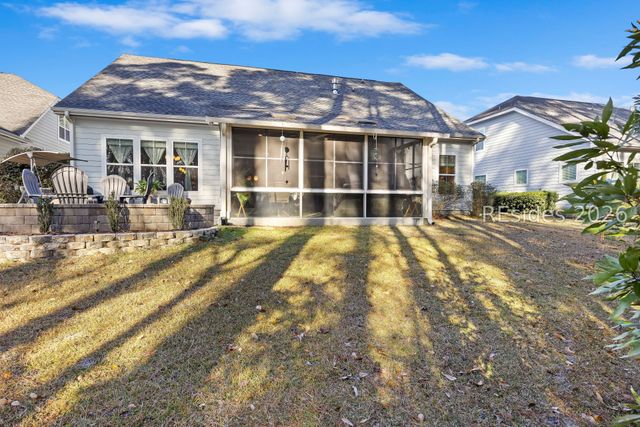 398 Lake Bluff Dr, Bluffton, SC 29910