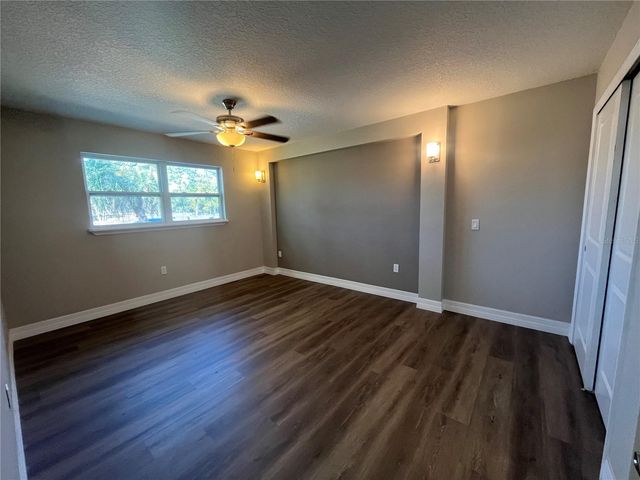 725 SCENIC STREET, Leesburg, FL 34748