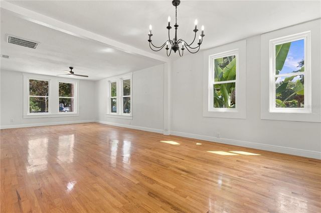 511 E FRANCES AVENUE, Tampa, FL 33602