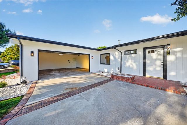 1060 Tropicana, La Habra, CA 90631