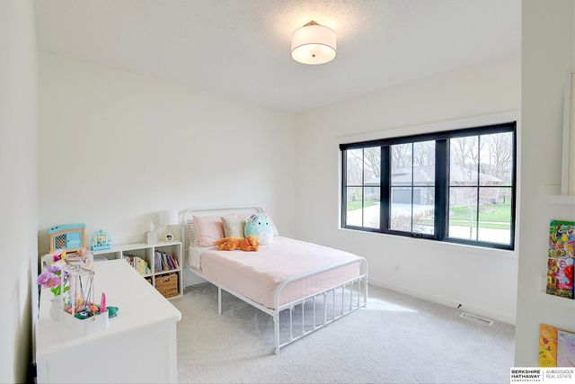 7904 N 166th Street, Bennington, NE 68007