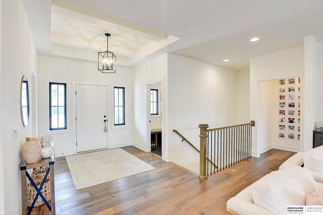 7904 N 166th Street, Bennington, NE 68007