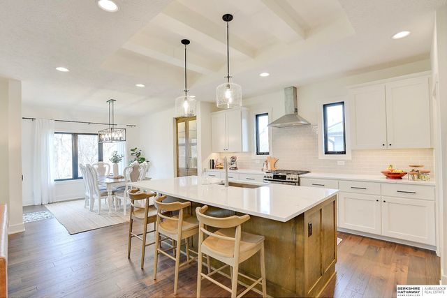 7904 N 166th Street, Bennington, NE 68007