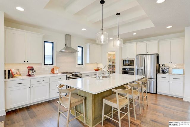 7904 N 166th Street, Bennington, NE 68007