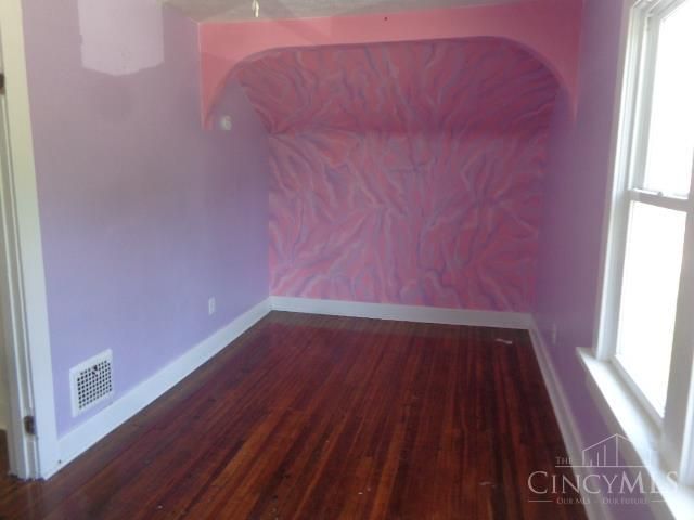 2632 W Riverview Avenue, Dayton, OH 45402