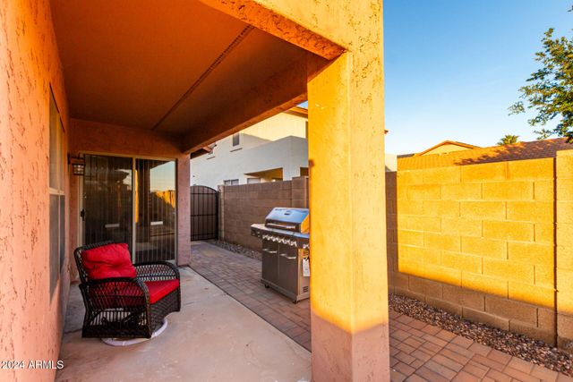 4847 E ABRAHAM Lane, Phoenix, AZ 85054