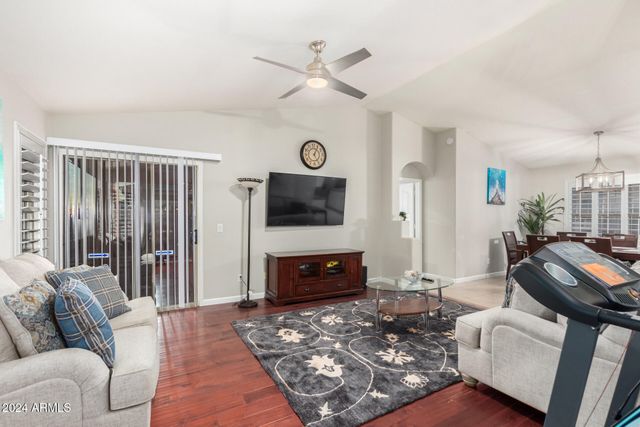 4847 E ABRAHAM Lane, Phoenix, AZ 85054