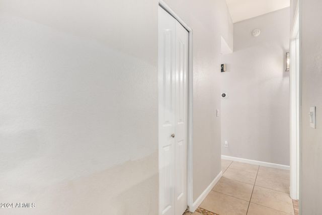 4847 E ABRAHAM Lane, Phoenix, AZ 85054