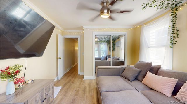 90-22 82nd Road, Glendale, NY 11385