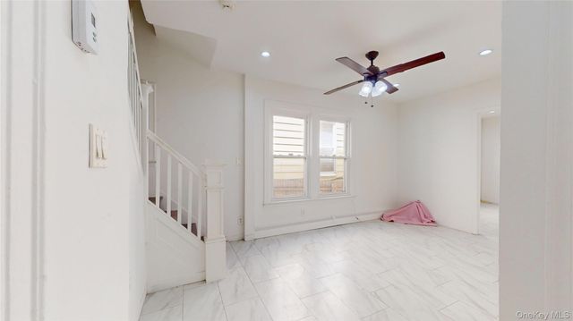 90-22 82nd Road, Glendale, NY 11385