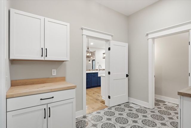 2962 Anchor Watch Drive, Wadmalaw Island, SC 29487