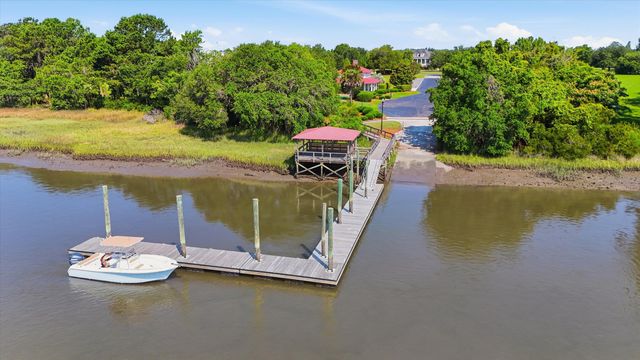 2962 Anchor Watch Drive, Wadmalaw Island, SC 29487