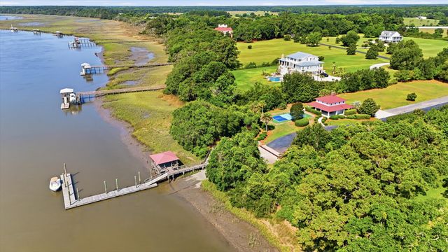 2962 Anchor Watch Drive, Wadmalaw Island, SC 29487