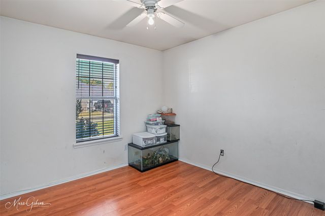 7540 Oaktree Lane, Haughton, LA 71037