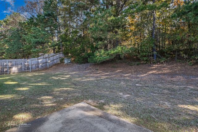 7540 Oaktree Lane, Haughton, LA 71037