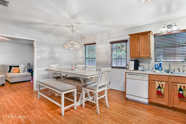 7540 Oaktree Lane, Haughton, LA 71037