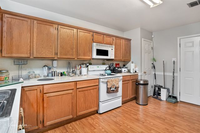 7540 Oaktree Lane, Haughton, LA 71037