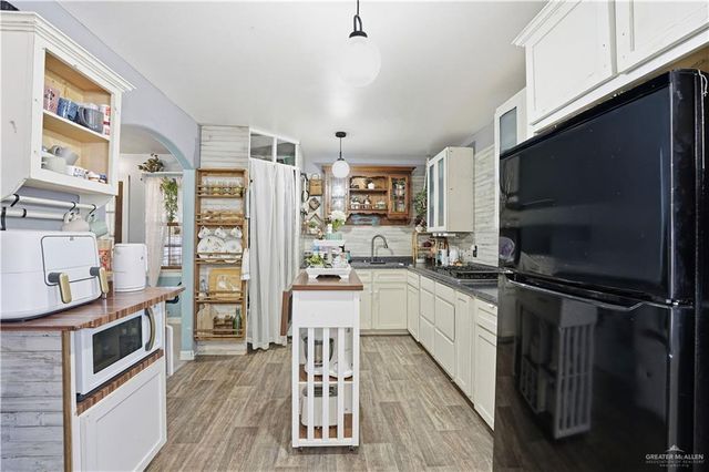 121 N Jo Beth Street, Alton, TX 78573