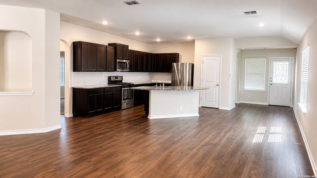 14321 Flint Path, San Antonio, TX 78253