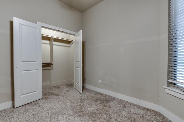 1221 Pebble Pond Drive, Norman, OK 73071