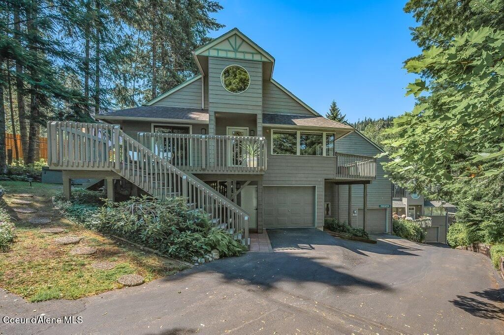 5653 W Racquet Rd, Rathdrum, ID 83858
