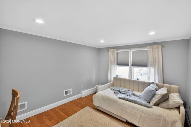 1319 Pennsylvania Avenue, Manasquan, NJ 08736