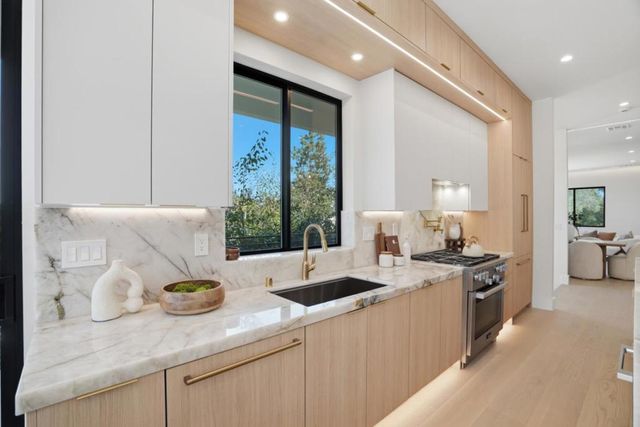 416 Quartz, Redwood City, CA 94062