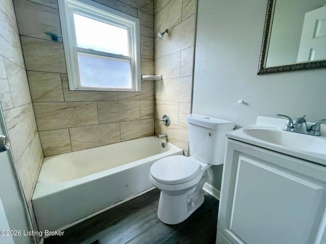 1272 Weller Ave, Louisville, KY 40208