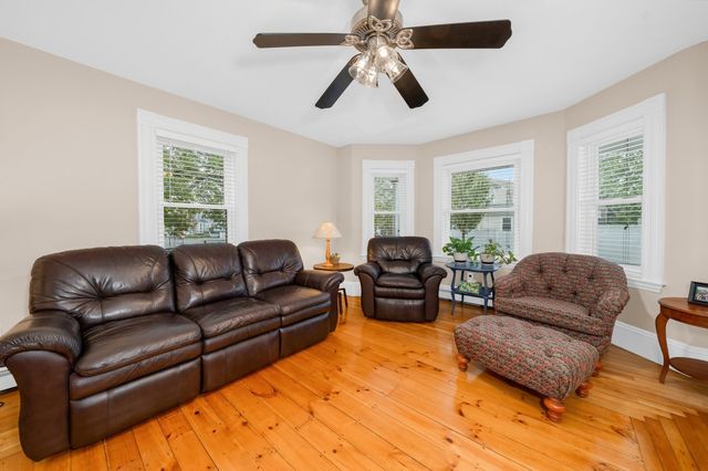 21 Kernwood Ave, Beverly, MA 01915
