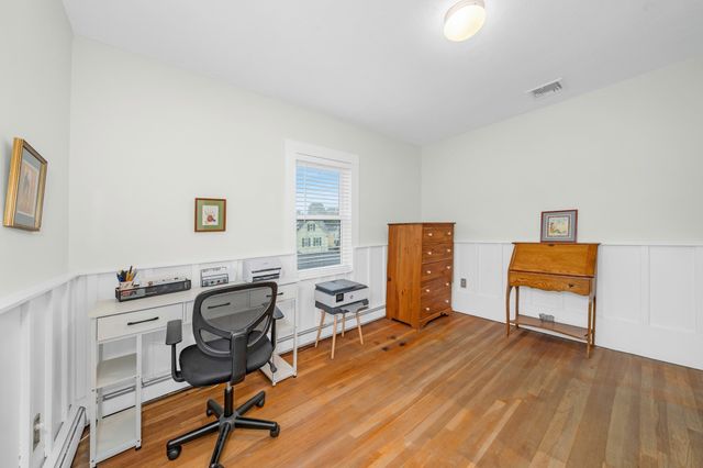 21 Kernwood Ave, Beverly, MA 01915