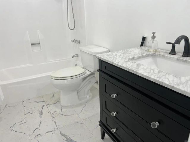 75 Third Avenue 24, Chula Vista, CA 91910