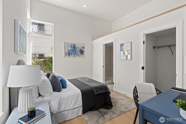 3116 Queen Anne Avenue N, Seattle, WA 98119