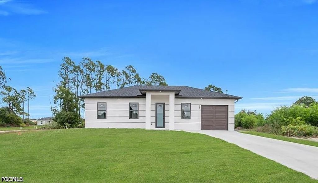 57 xelda ave south, Lehigh Acres, FL 33976
