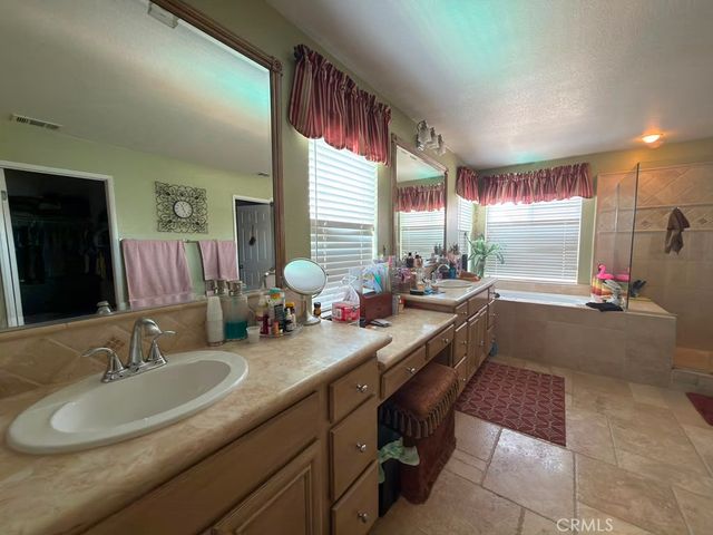 7212 Corona Valley Avenue, Corona, CA 92880