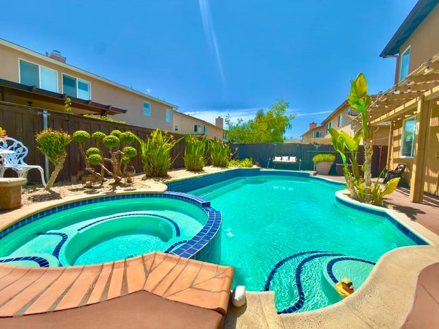 7212 Corona Valley Avenue, Corona, CA 92880