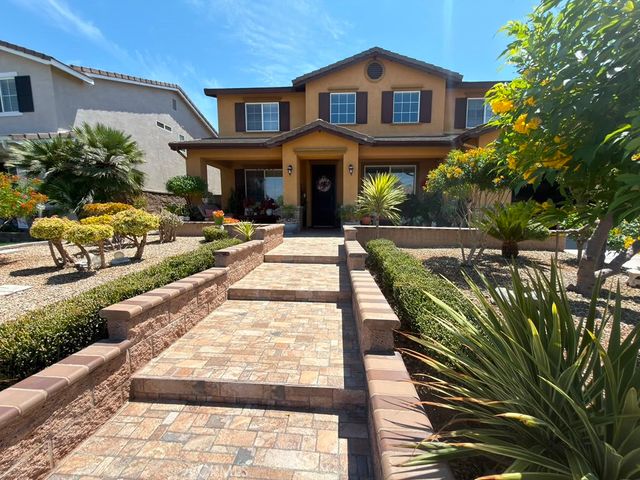 7212 Corona Valley Avenue, Corona, CA 92880
