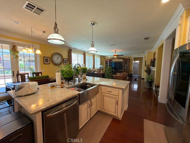 7212 Corona Valley Avenue, Corona, CA 92880