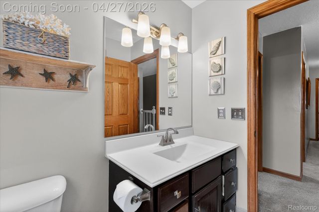 3965 Aspen Court, Trenton, MI 48183