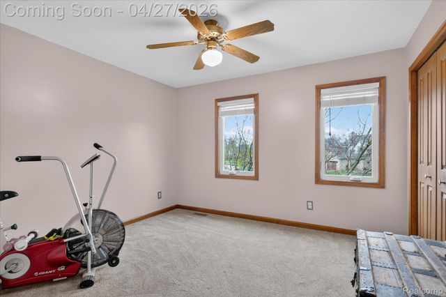 3965 Aspen Court, Trenton, MI 48183