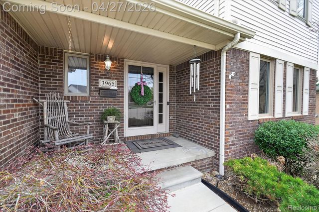 3965 Aspen Court, Trenton, MI 48183