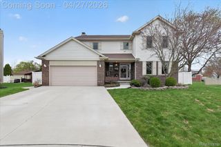 3965 Aspen Court, Trenton, MI 48183