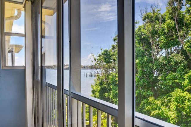 1810 New Palm Way 415, Boynton Beach, FL 33435