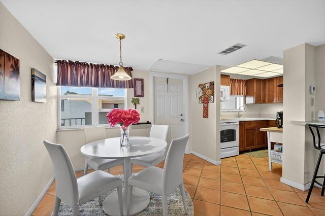 1810 New Palm Way 415, Boynton Beach, FL 33435