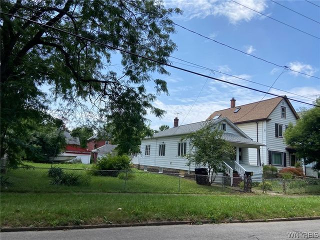 1637 Falls Street, Niagara Falls, NY 14303