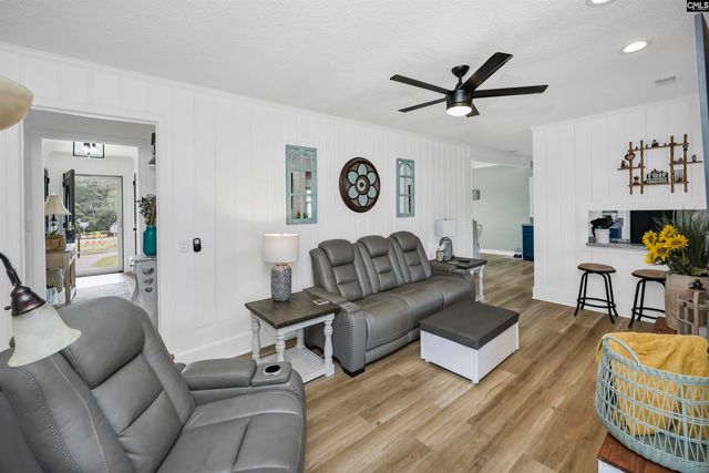 7827 Pinelake Road, Columbia, SC 29223