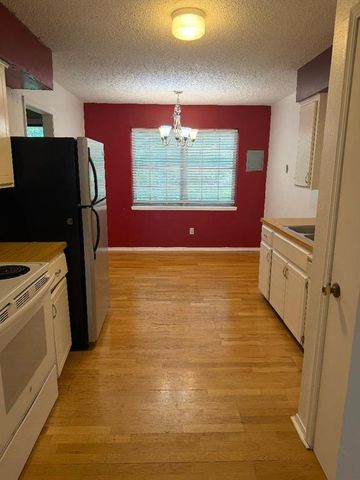 1711 E Lindsey Street 4, Norman, OK 73071